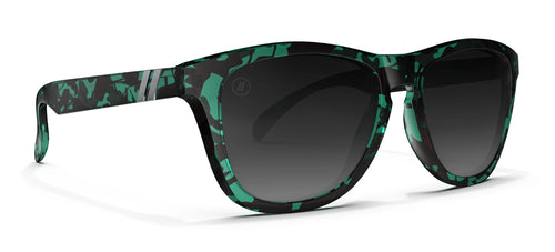 Emerald - #3f4b47-#353635