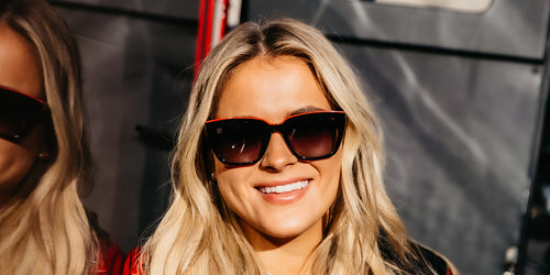 Alana Springsteen left look