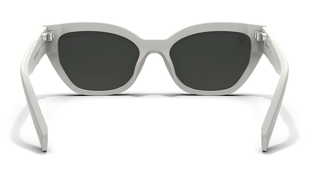 Gloss Snow 5