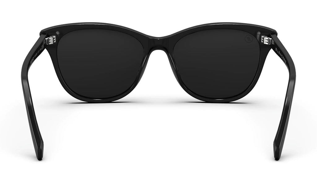 Mademoiselle Shady 6